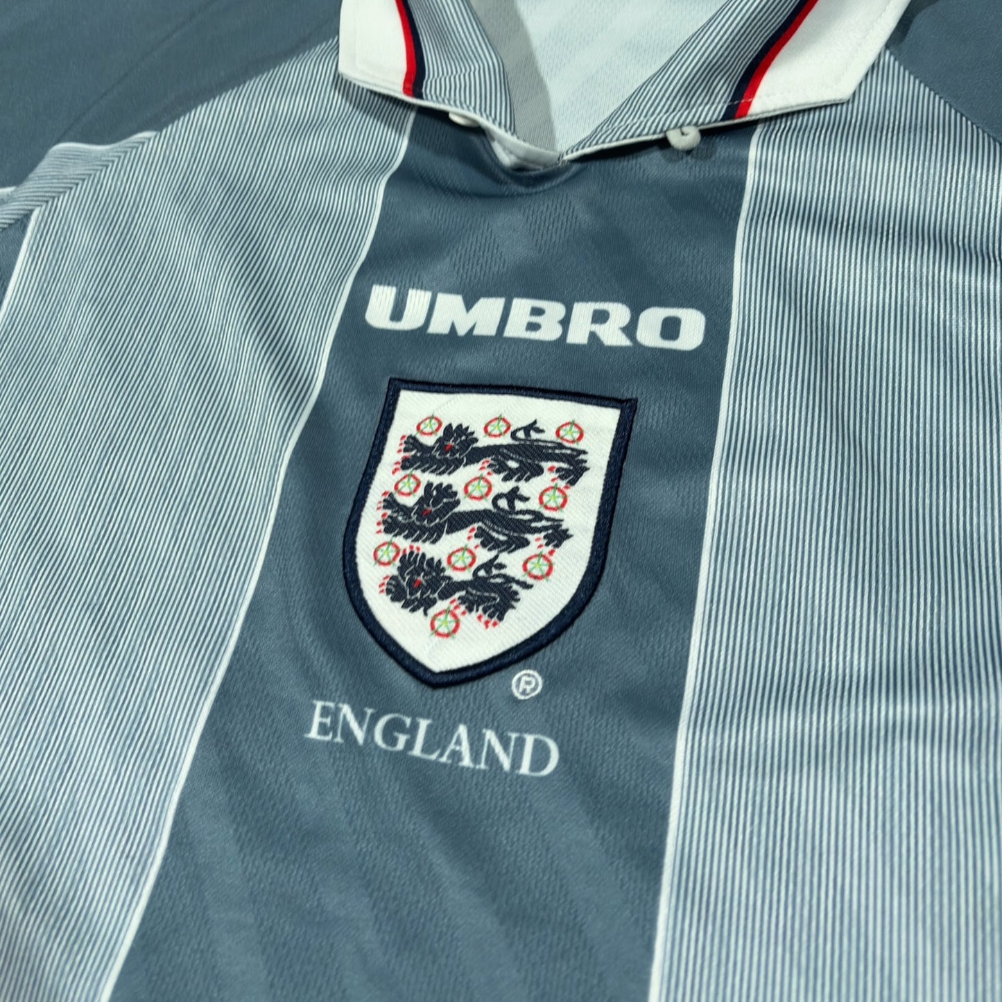 UMBRO | 90s BLUE ENGLAND JERSEY (XL)
