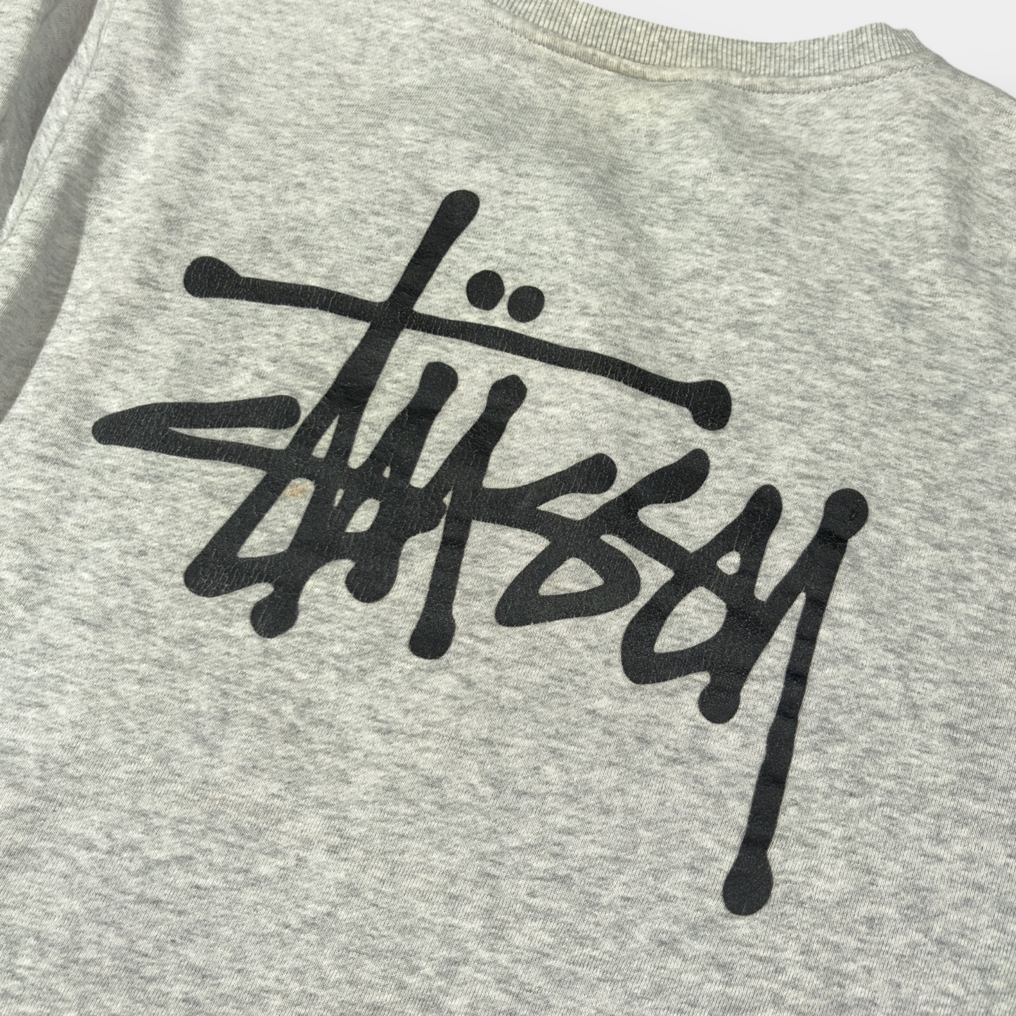 STUSSY | GREY MARL LOGO GRAPHIC SWEATSHIRT (M)