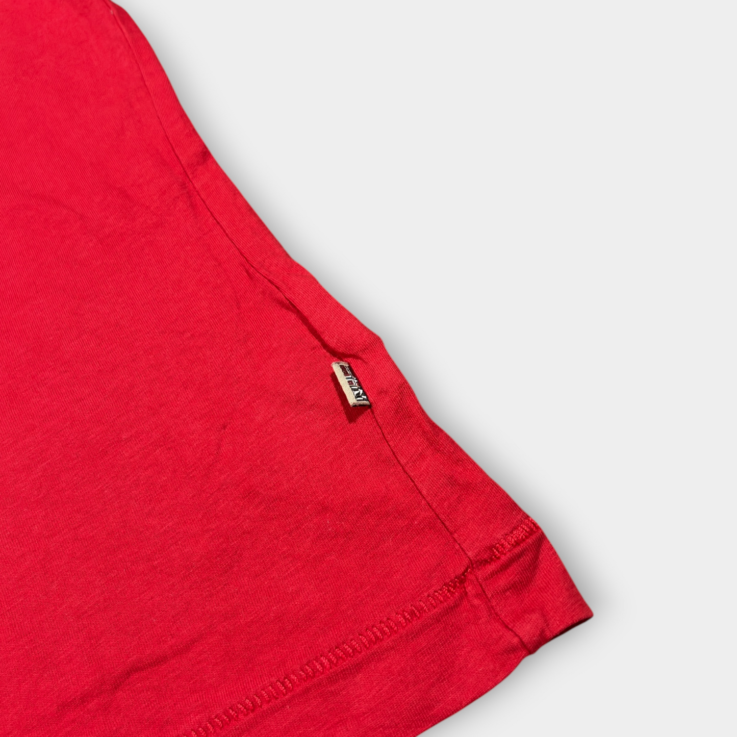 NAPAPIJRI | RED SPELLOUT LOGO TEE (L)