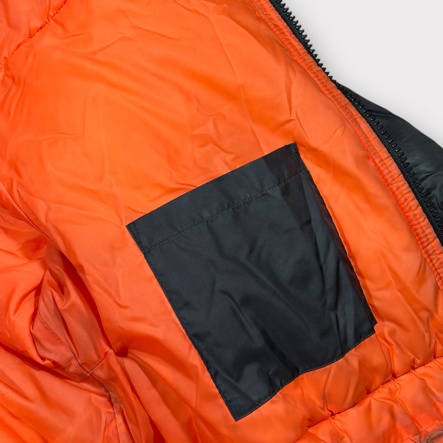 KICKERS | 1990s VINTAGE PUFFER JACKET (L)