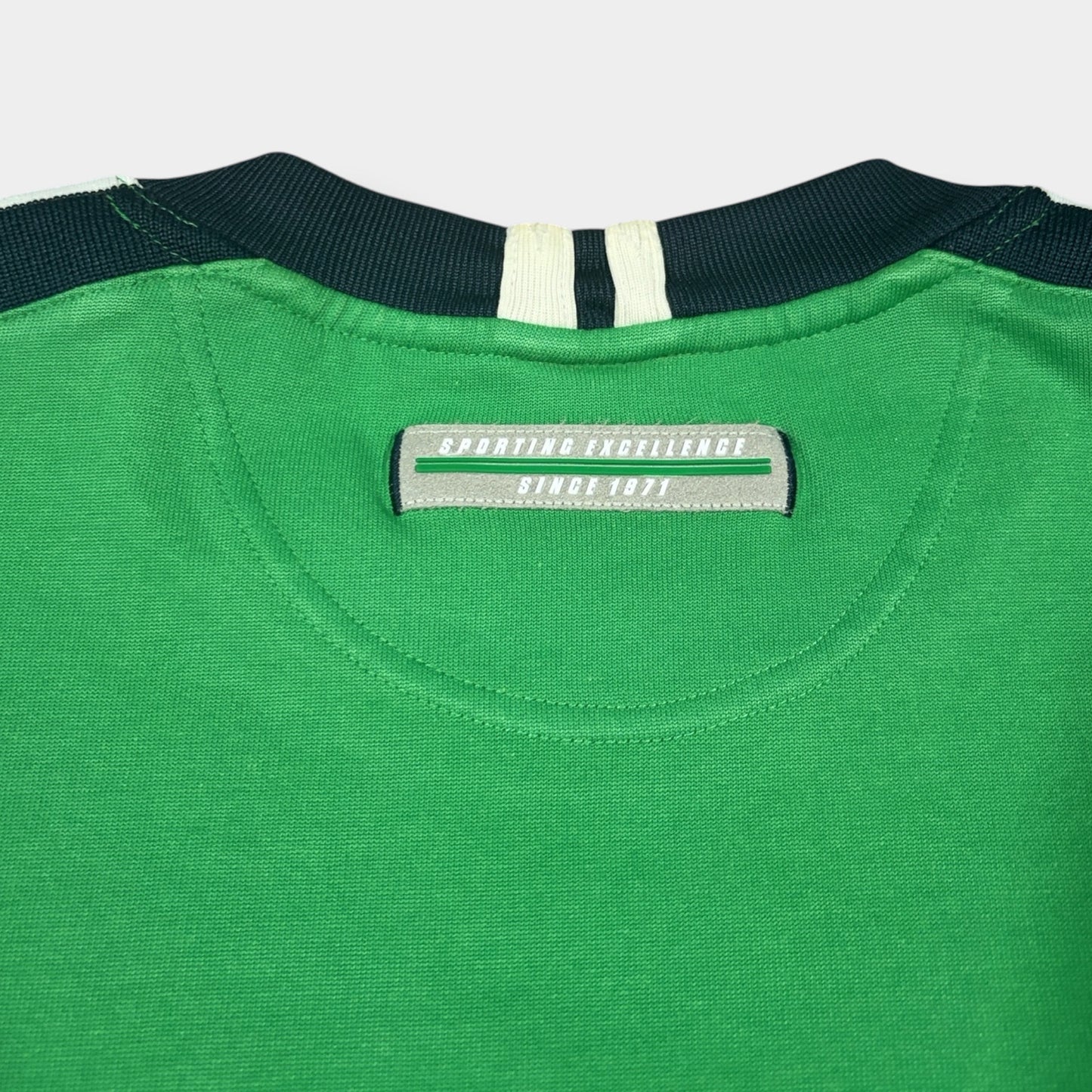 Nike | 00s VINTAGE TEE (L)