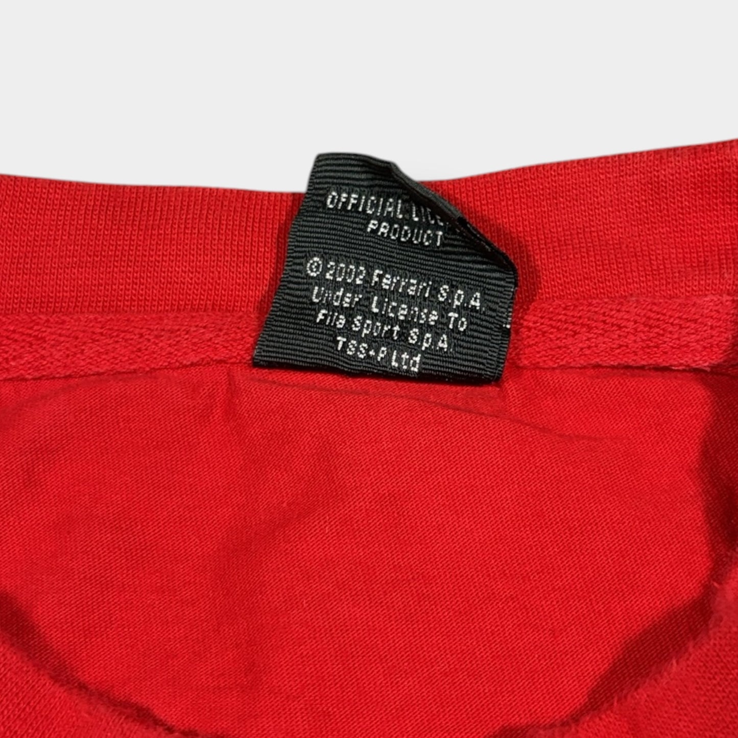 FERRARI | 2002 EMBROIDERED TEE (M)