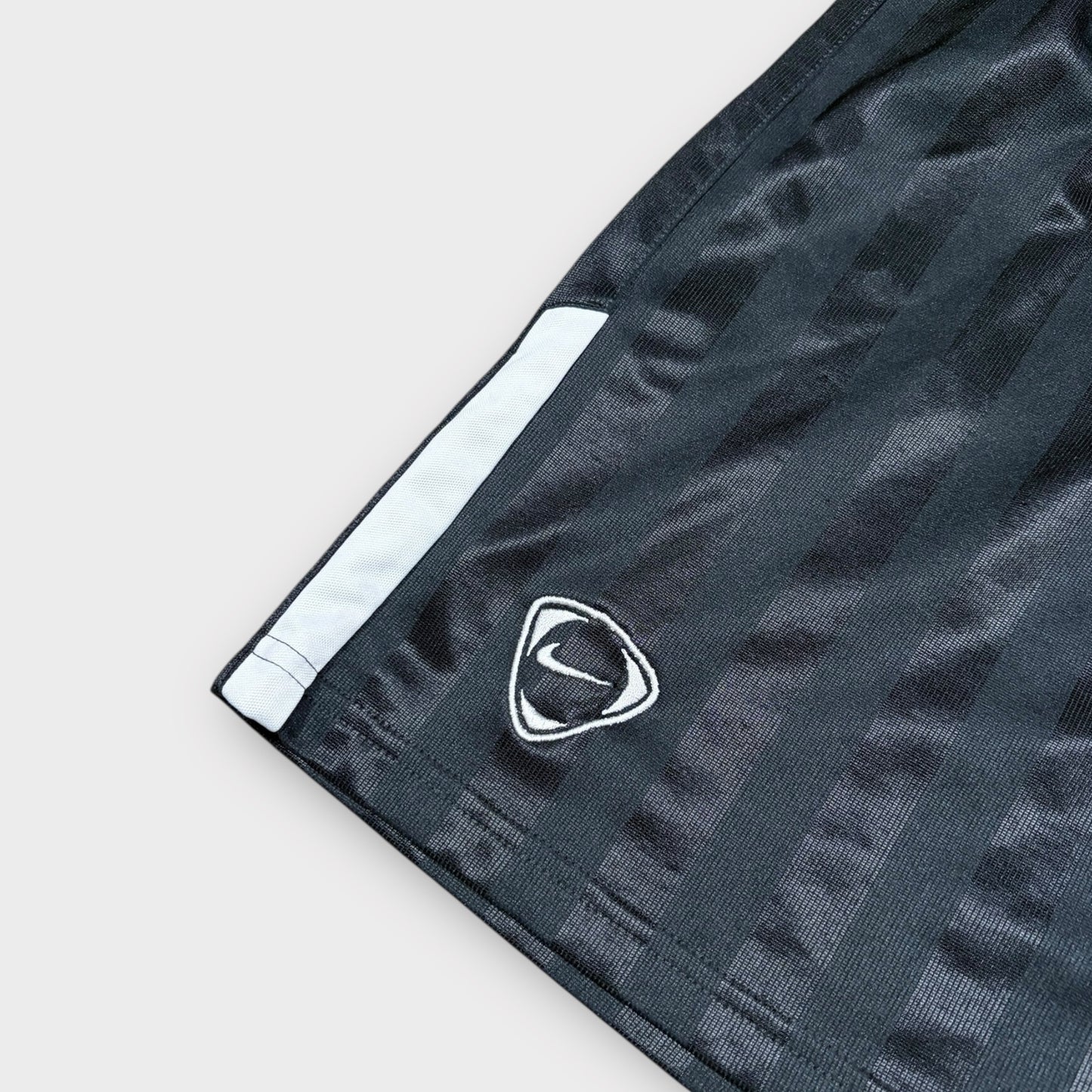 NIKE 00s FOOTBALL SHORTS (S)