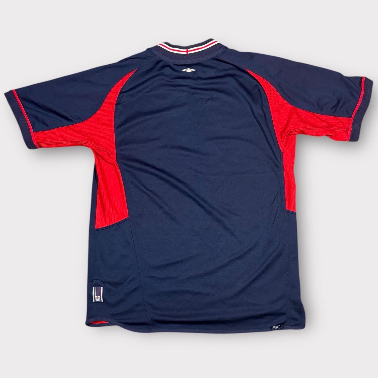 UMBRO | ENGLAND 2002-04 REVERSIBLE AWAY JERSEY (M)
