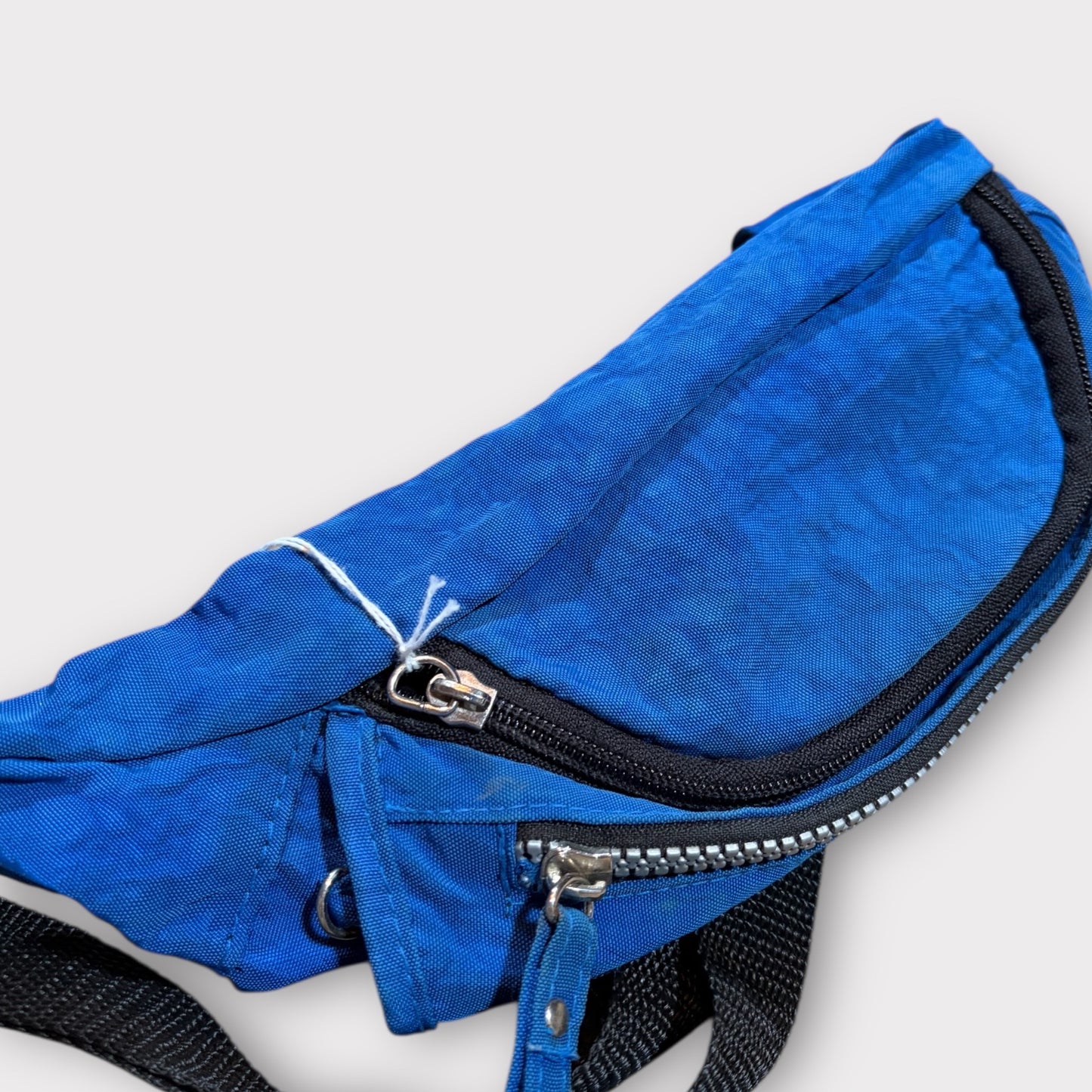 SEA WORLD | 1990s EMBROIDERED BUM BAG (ONE SIZE)