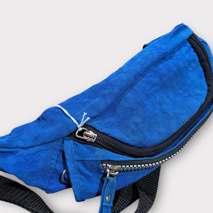 SEA WORLD | 1990s EMBROIDERED BUM BAG (ONE SIZE)