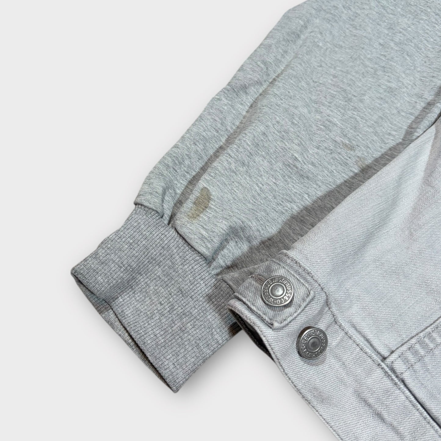 LEVI'S | VINTAGE WOMEN'S DENIM JACKET (UK 16)