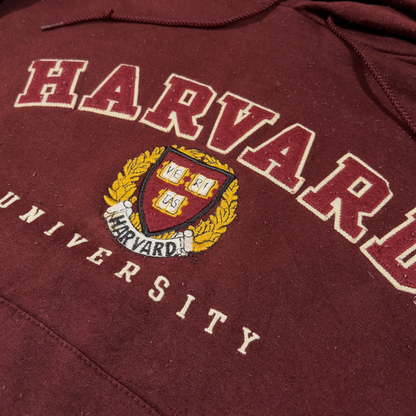 CHAMPION | VINTAGE BURGUNDY HARVARD UNIVERSITY HOODIE (S)