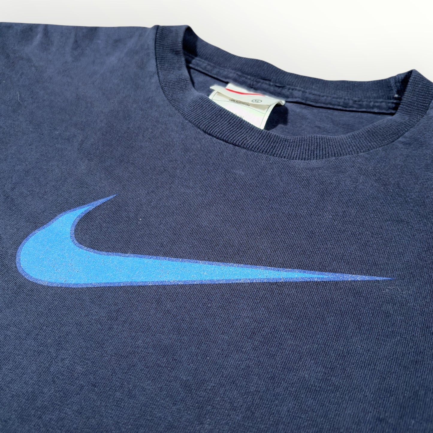 NIKE | 90s NAVY TEE WITH BLUE SWOOSH (XL)