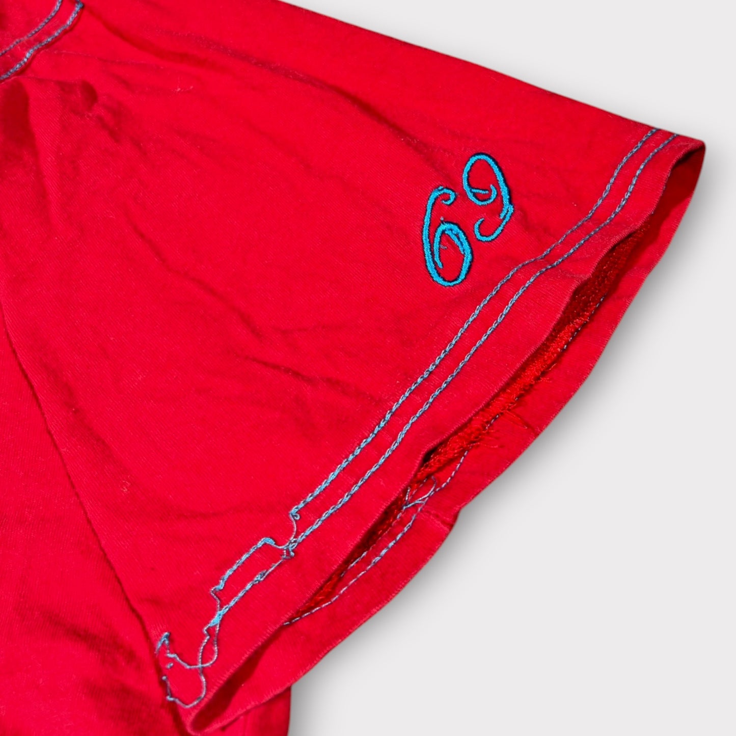 COOGI | EMBROIDERED GRAPHIC TEE (XL)