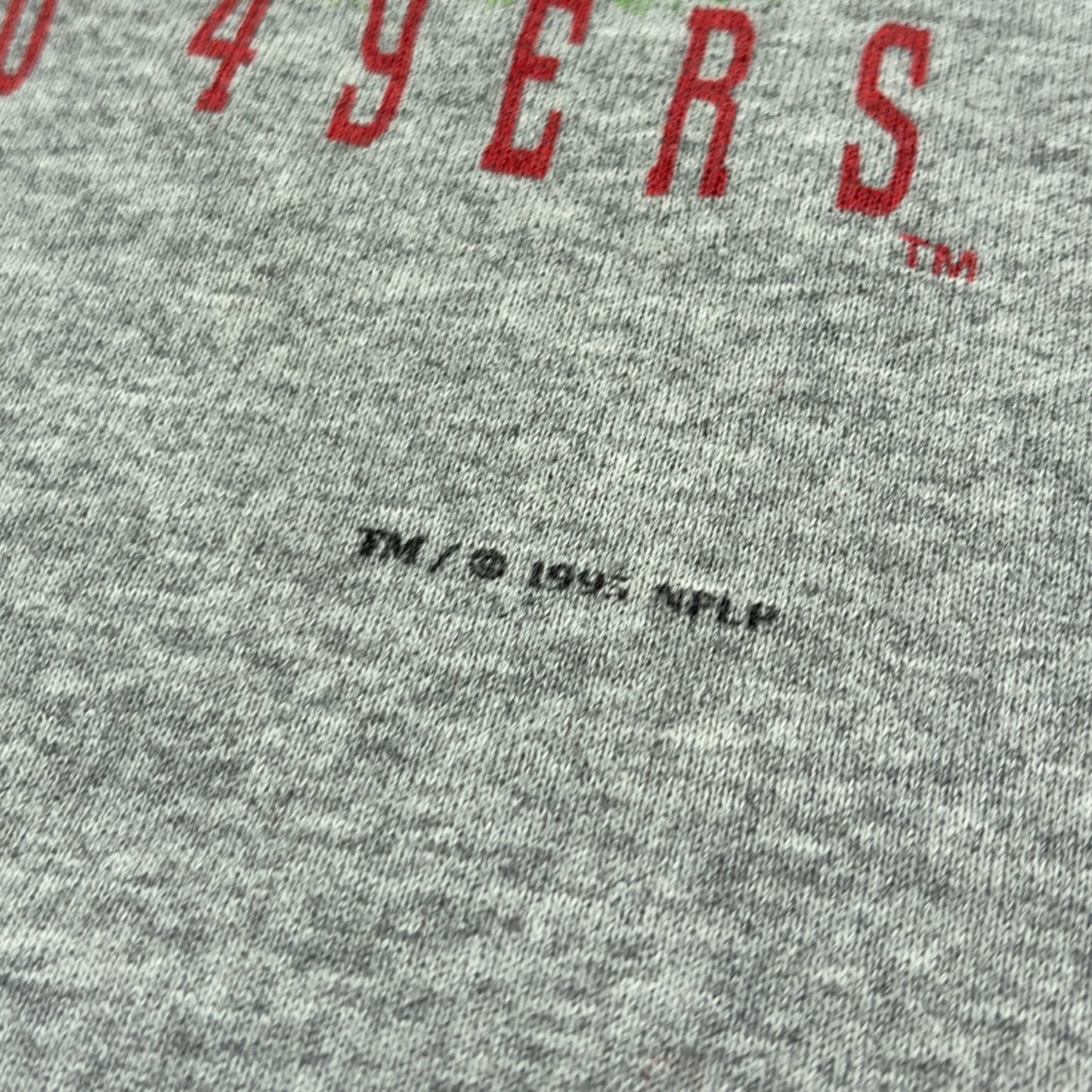 LEE SPORT | 1995 SAN FRANSISCO 49ERS GRAPHIC SWEATSHIRT (XL)