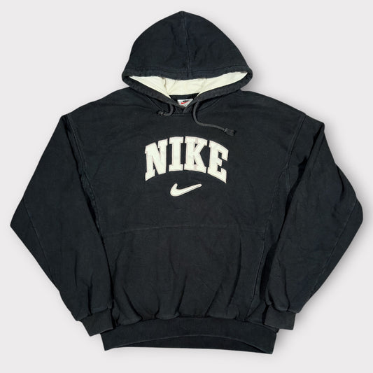 NIKE | 90s EMBROIDERED BLACK SPELLOUT HOODIE (L)