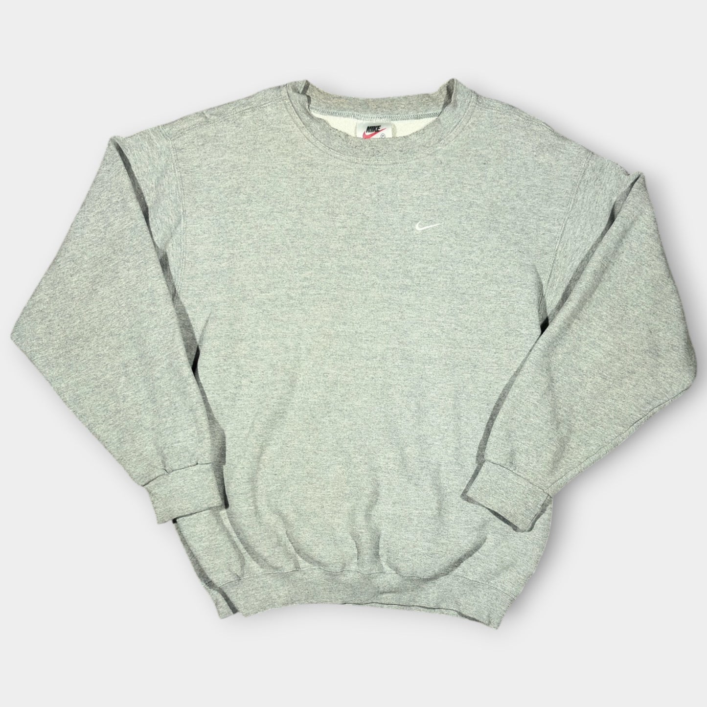 NIKE | GREY PLAIN SWOOSH SWEATSHIRT (M)