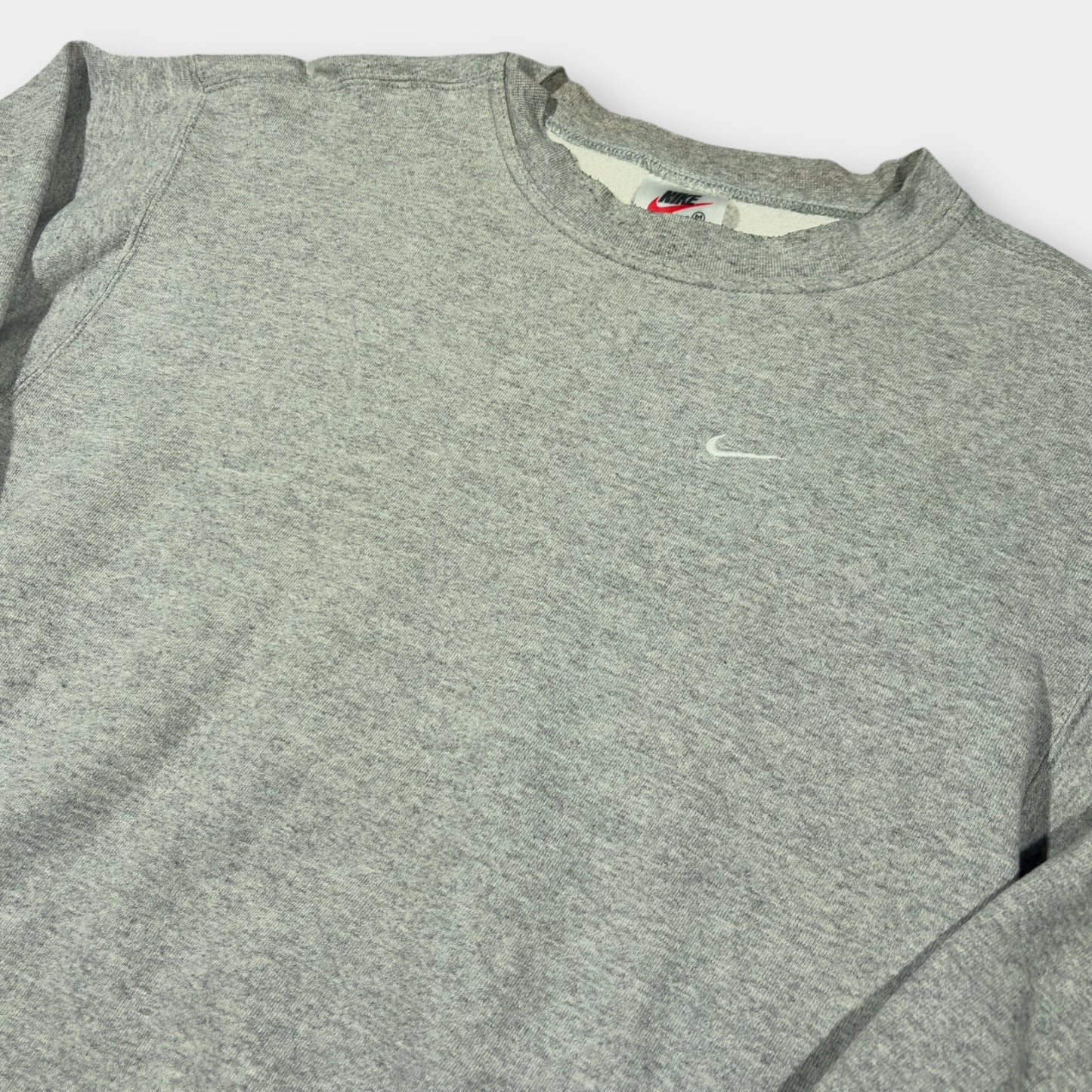 NIKE | GREY PLAIN SWOOSH SWEATSHIRT (M)