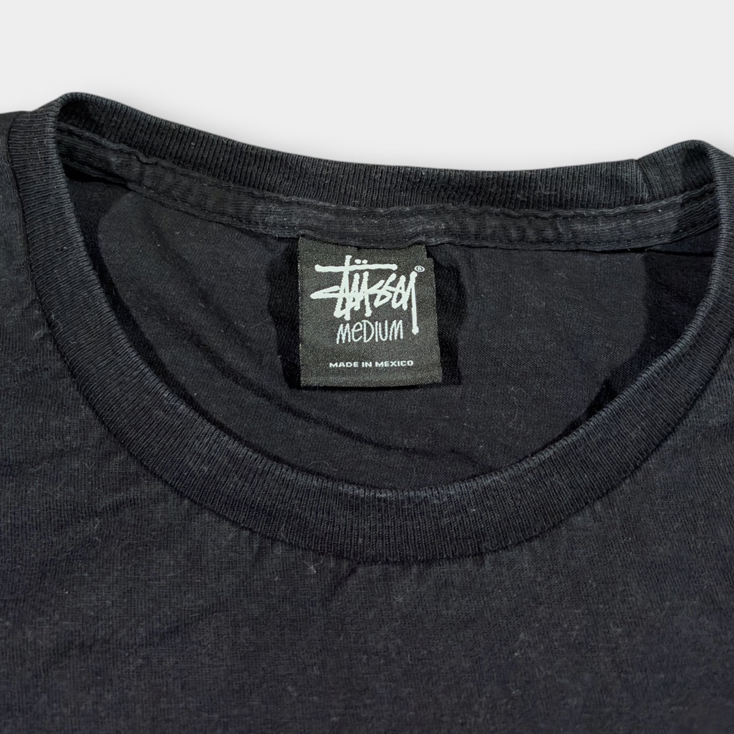 STUSSY | BLACK GRAPHIC TEE (M)