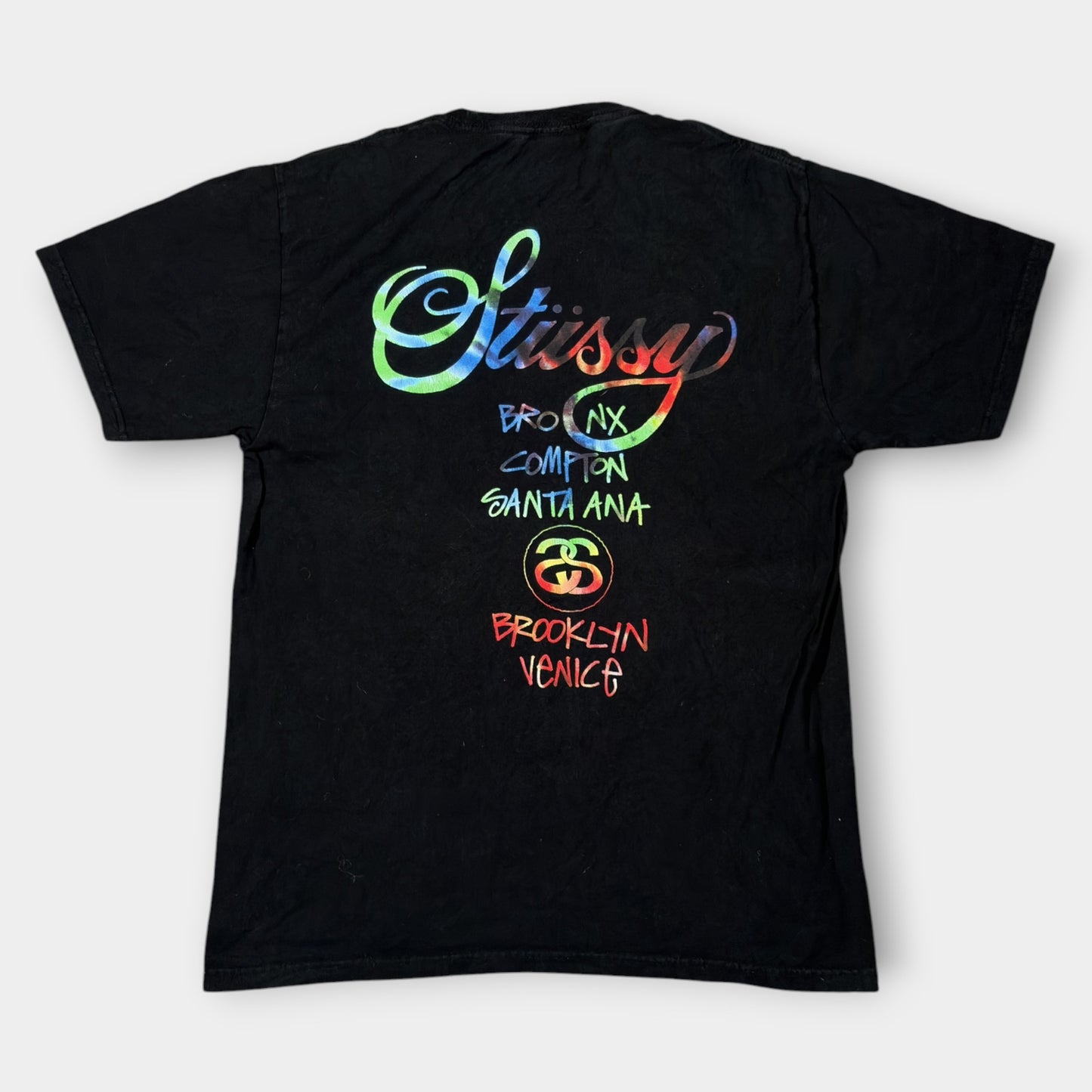 STUSSY | BLACK GRAPHIC TEE (M)
