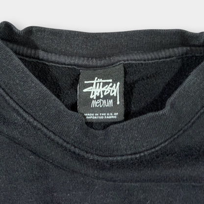 STUSSY | BLACK GOTHIC SPELLOUT SWEATSHIRT (M)