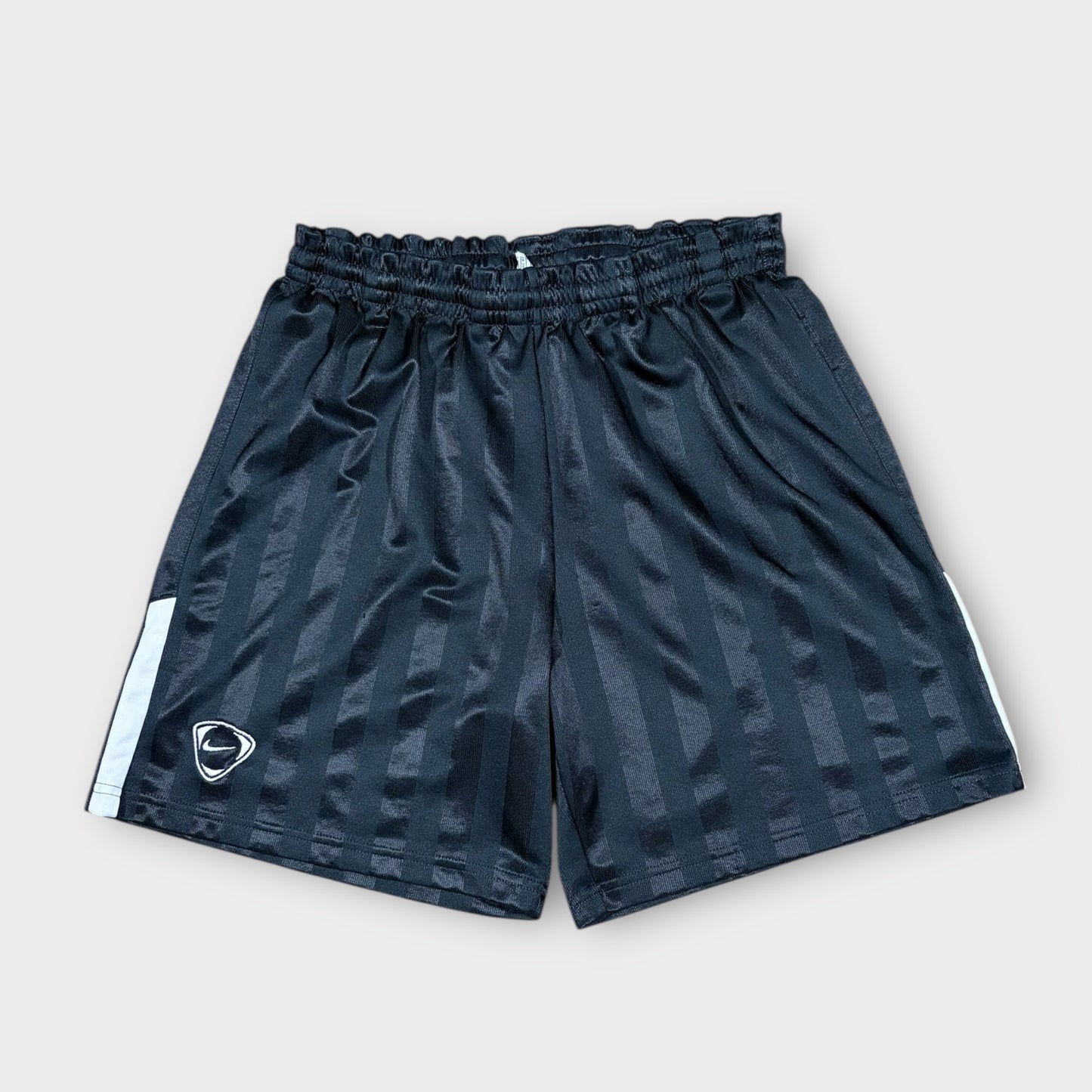 NIKE 00s FOOTBALL SHORTS (S)