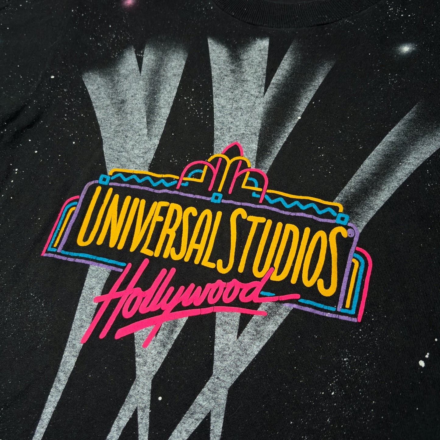UNIVERSAL STUDIOS HOLLYWOOD x FRUIT OF THE LOOM | 1990s SINGLE STITCH GALAXY PRINT BLACK TEE (S)
