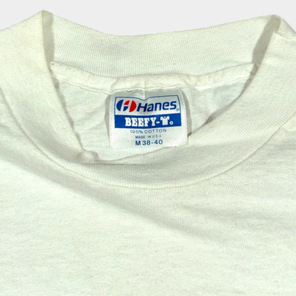 SNICKERS | 1985 VINTAGE SINGLE STITCH GRAPHIC TEE (M)