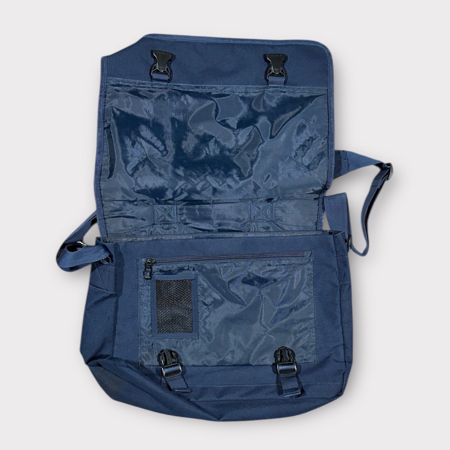 NIKE 00s SWOOSH MESSENGER BAG