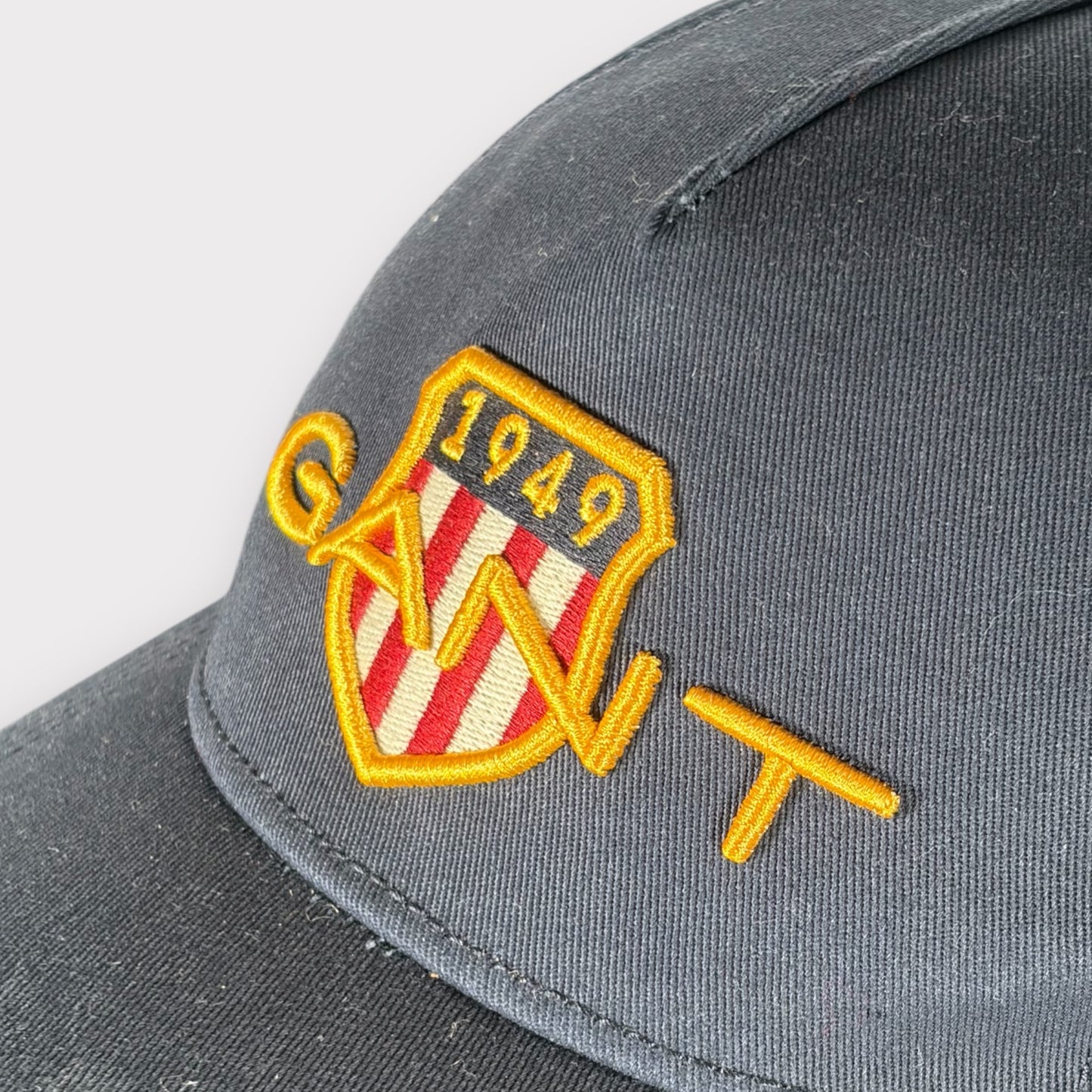 GANT EMBROIDERED CAP
