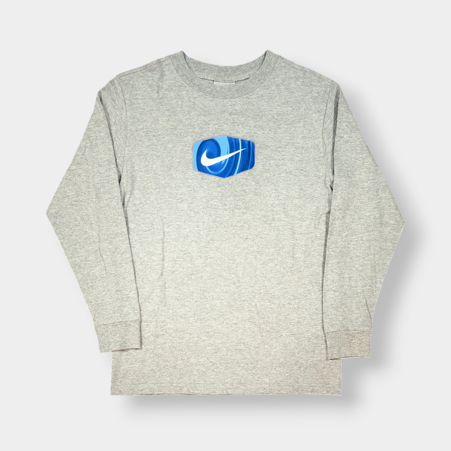NIKE | 2000s VINTAGE GREY LONG SLEEVE BASKETBALL GRAPHIC TEE (M YOUTH)