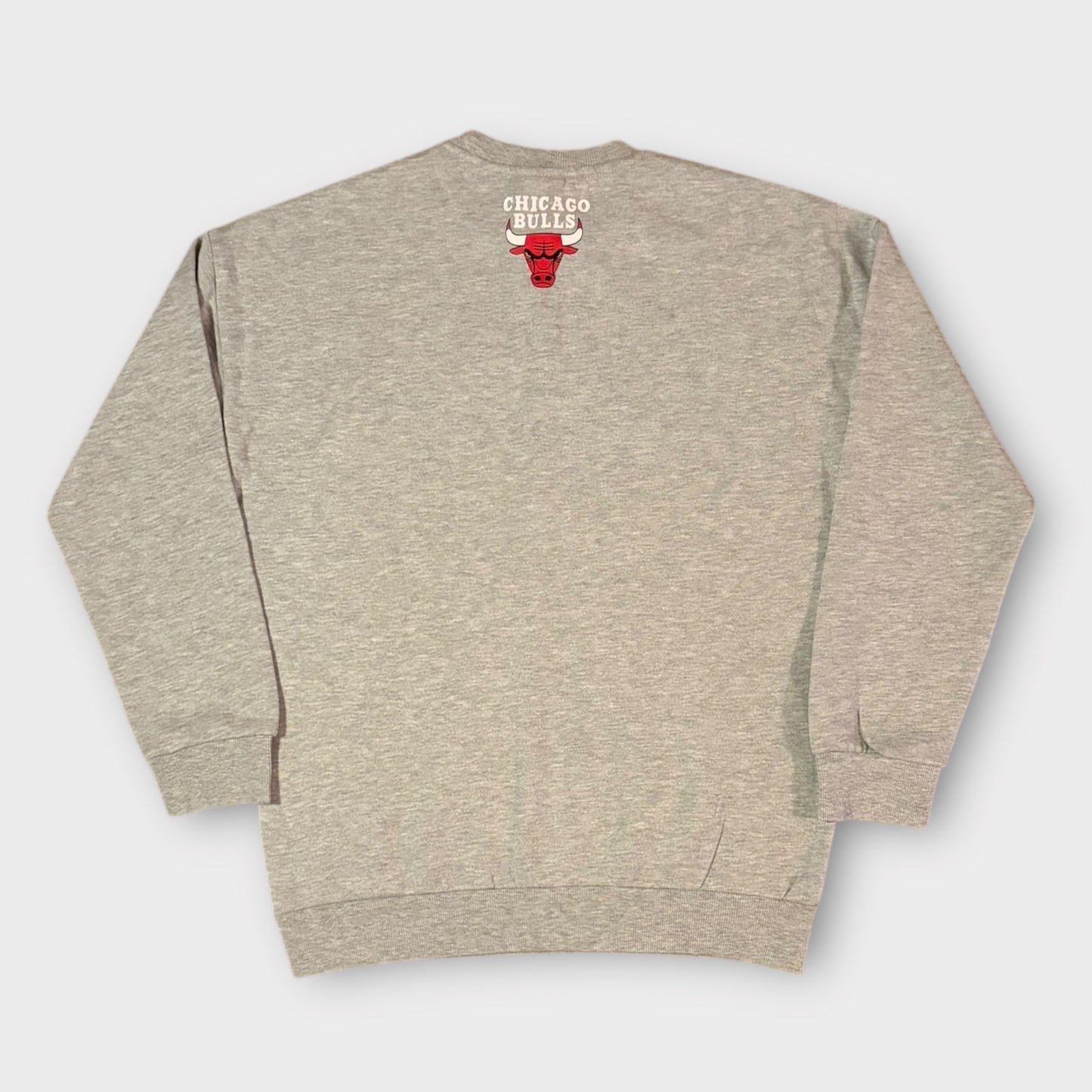NBA x CHICAGO BULLS GRAPHIC PRINT SWEATSHIRT (S)