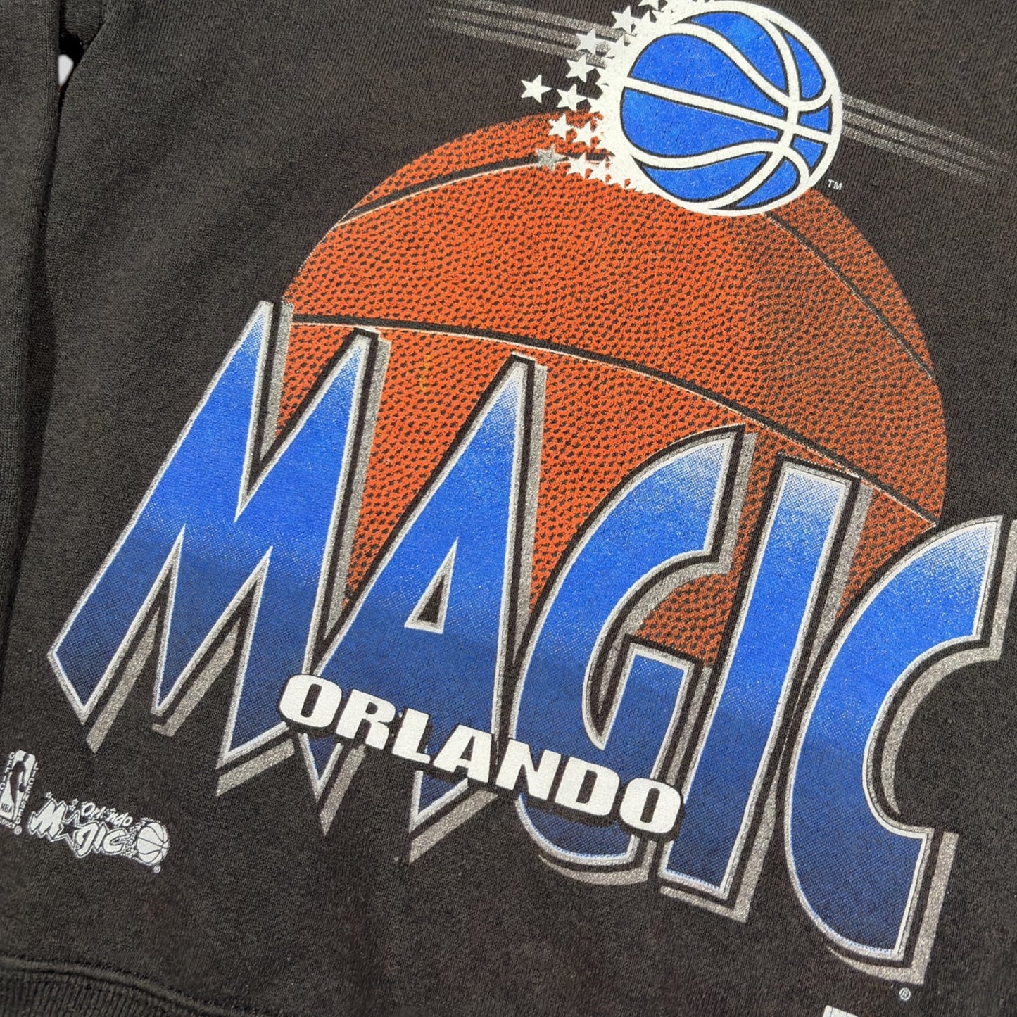 NBA x ORLANDO MAGIC | ON CONTACT 1990s VINTAGE GREY GRAPHIC SWEATSHIRT (XS)