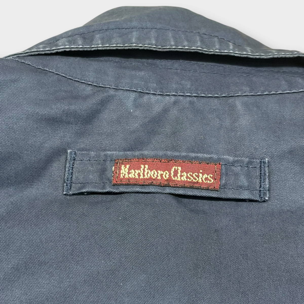 MARLBORO CLASSICS | 1990s VINTAGE NAVY UTILITY JACKET (L)