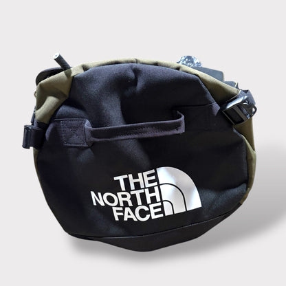 THE NORTH FACE GILMAN DUFFEL BAG