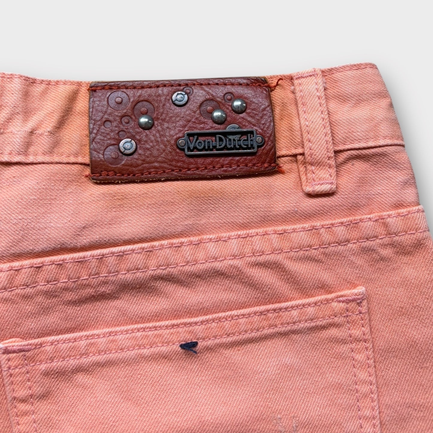 VON DUTCH | Y2K VINTAGE DISTRESSED DENIM SHORTS (S)
