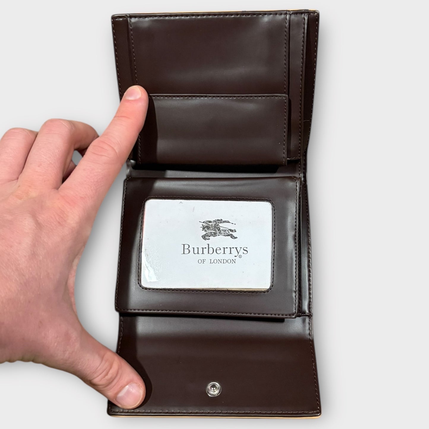 BURBERRYS | BOOTLEG LEATHER WALLET