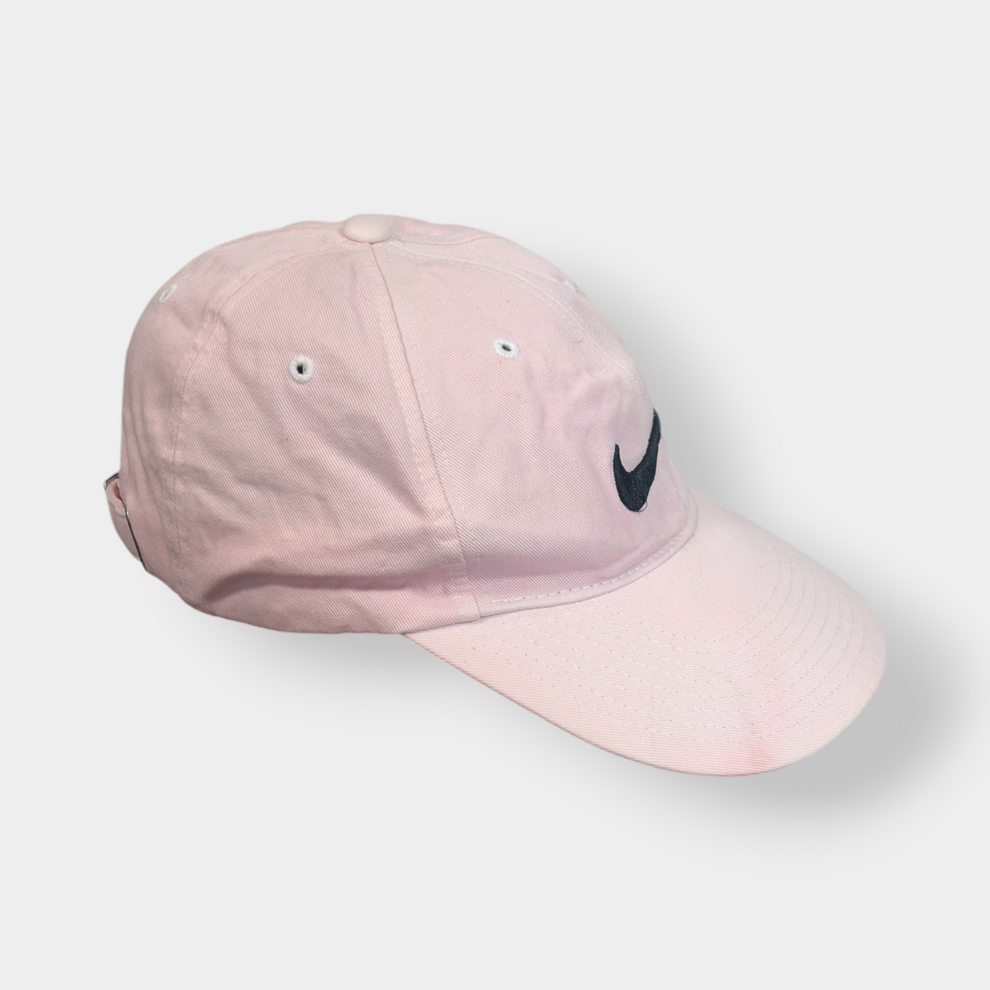 NIKE | BABY PINK BASEBALL CAP