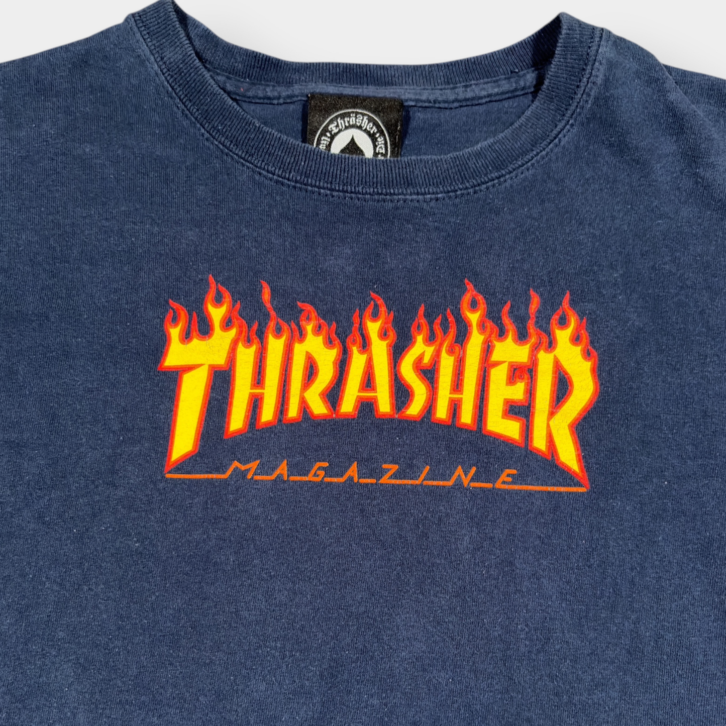 THRASHER | NAVY BLUE SPELLOUT TEE (S)