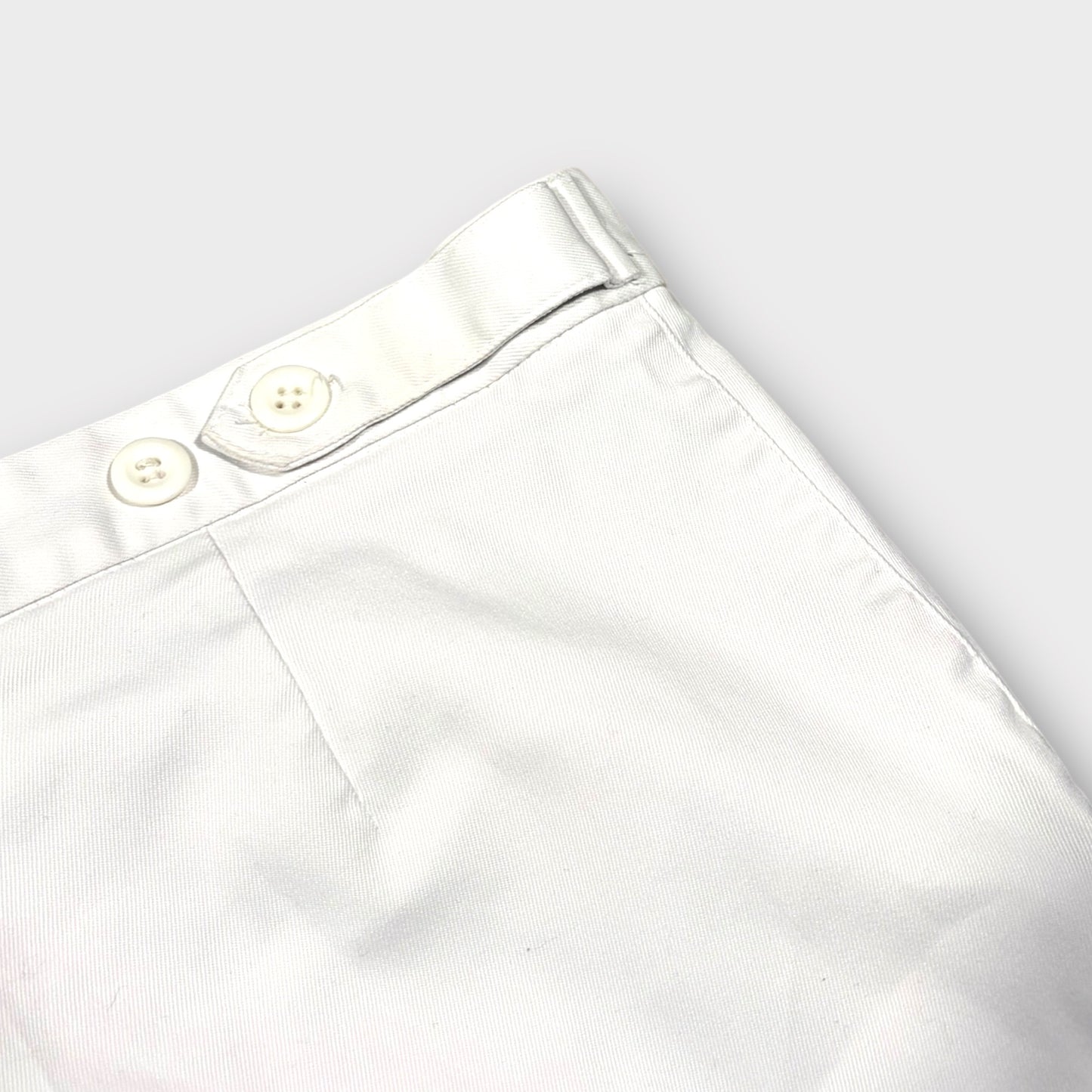 REEBOK | 1990s VINTAGE TENNIS SHORTS (W34)
