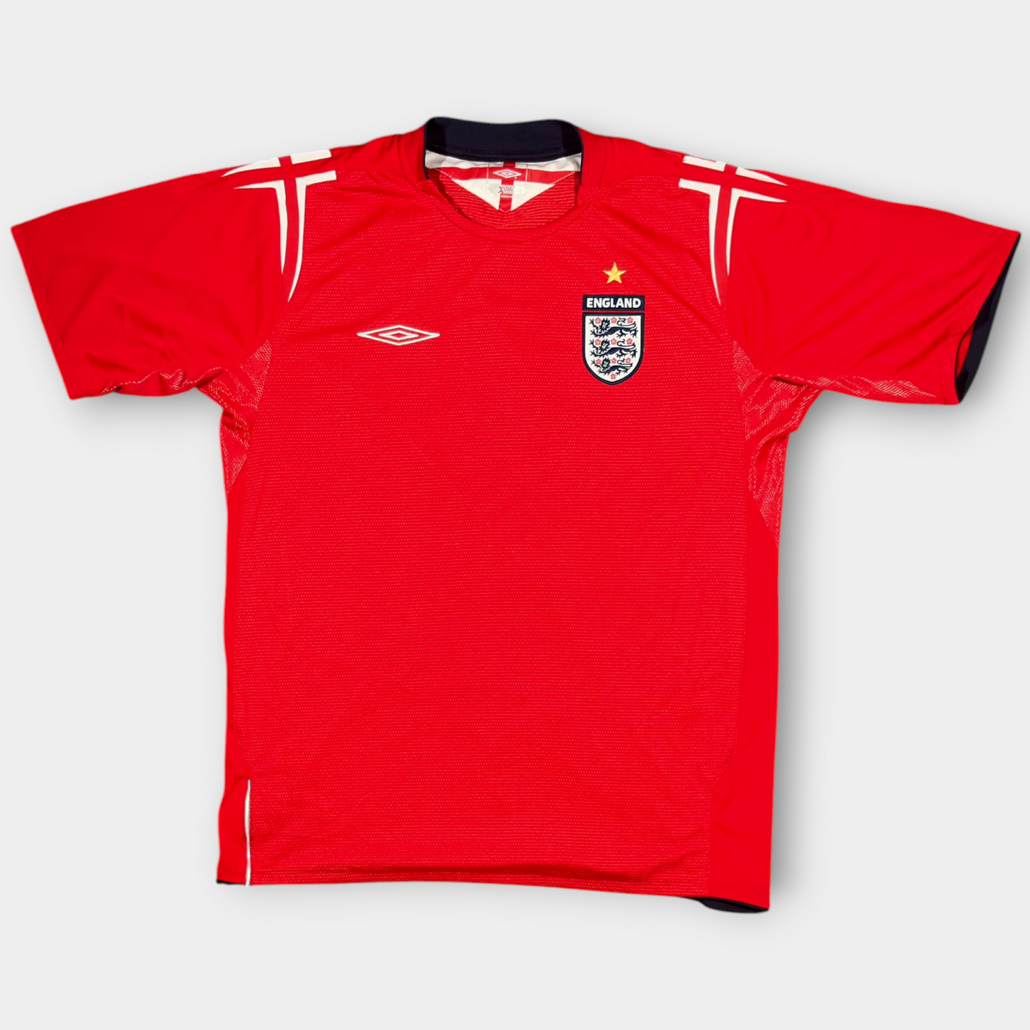 UMBRO | ENGLAND 2004-06 AWAY JERSEY (L)