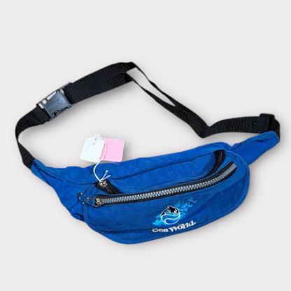 SEA WORLD | 1990s EMBROIDERED BUM BAG (ONE SIZE)