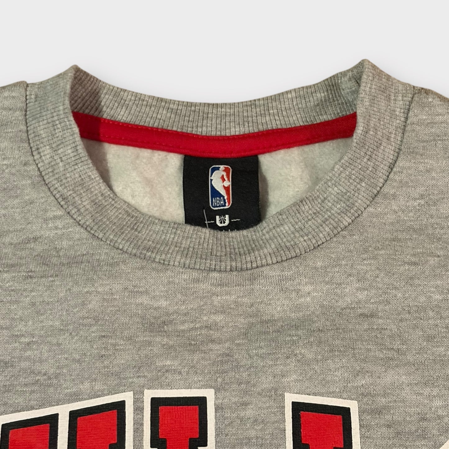 NBA x CHICAGO BULLS GRAPHIC PRINT SWEATSHIRT (S)