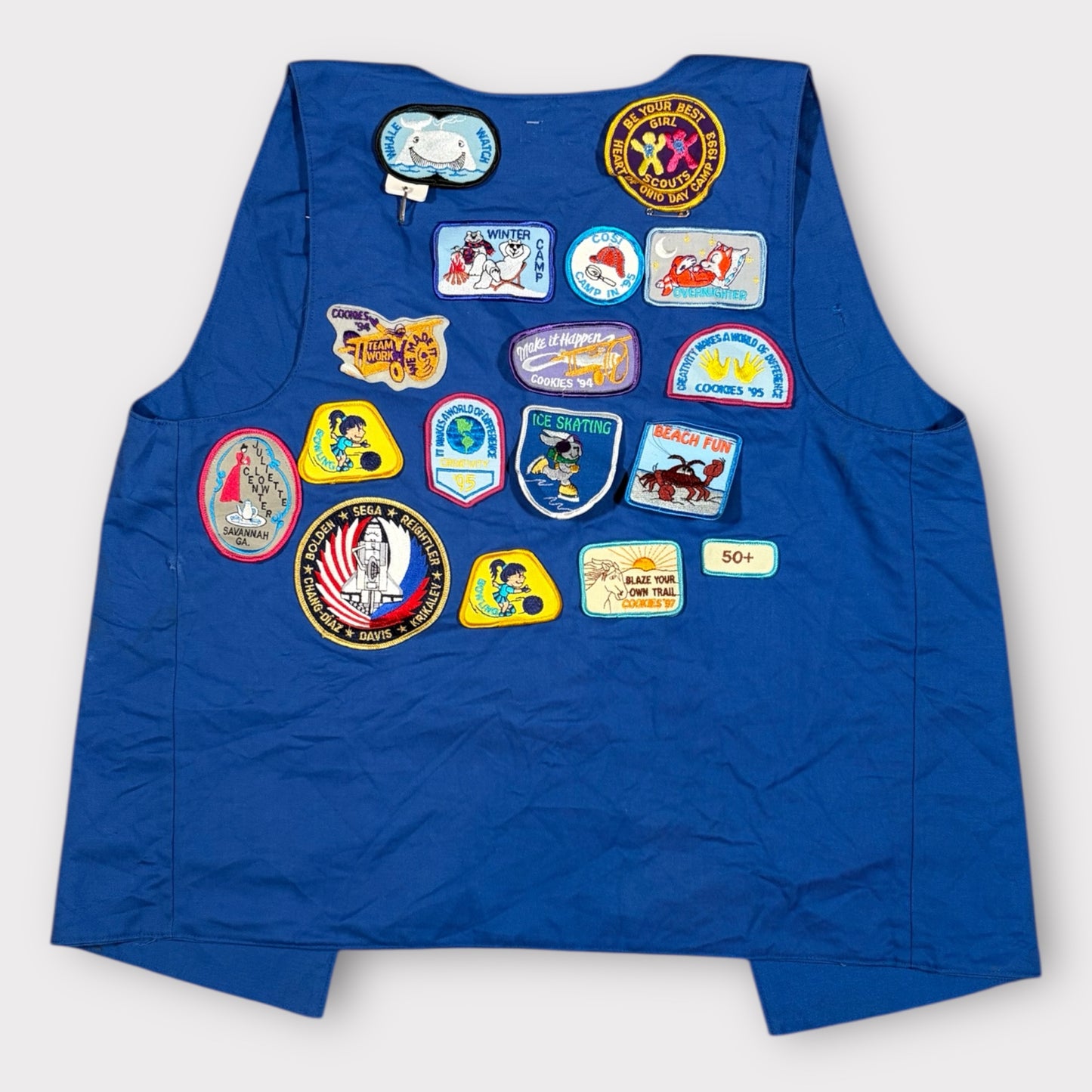 90s VINTAGE GIRL SCOUT USA VEST WITH PATCHES (M)