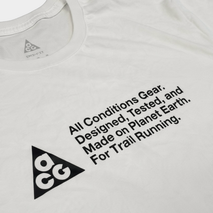 NIKE ACG | WHITE PRINTED T-SHIRT (XL)