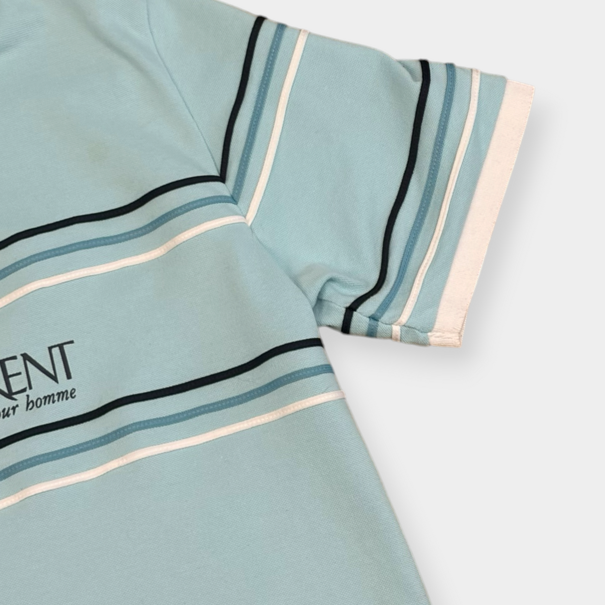 YVES SAINT LAURENT | 2000s VINTAGE BLUE SPELLOUT POLO SHIRT (XXL)