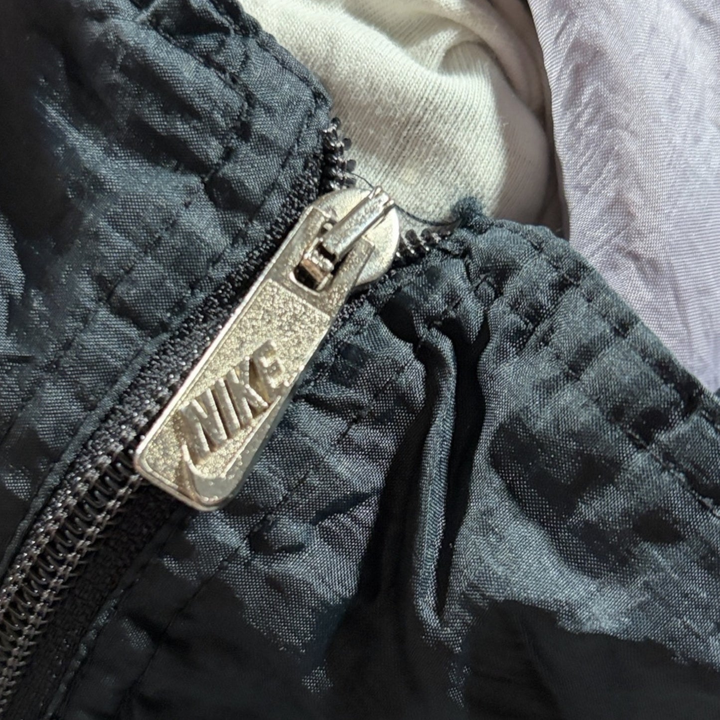NIKE | 1980s VINTAGE OREGON WINDBREAKER SHELLSUIT JACKET (M)