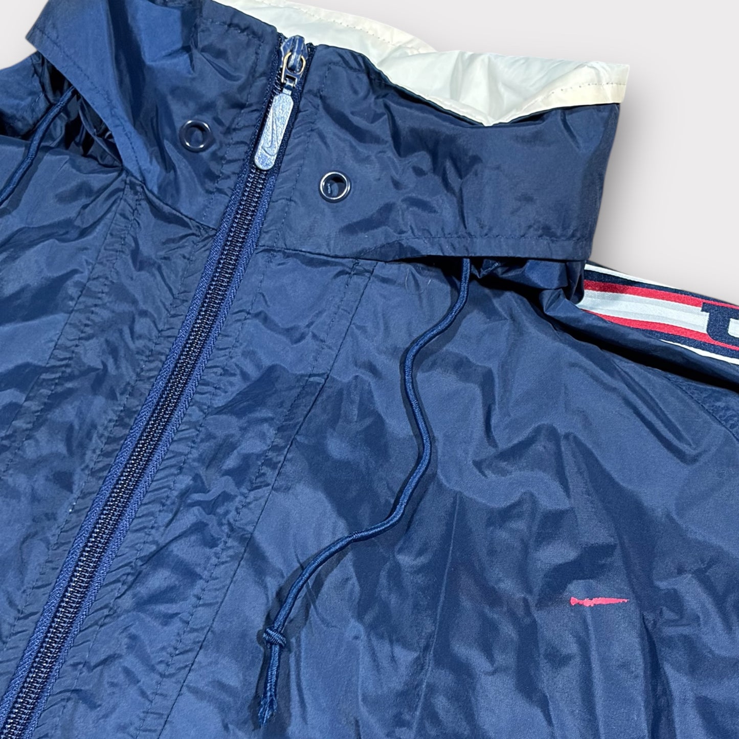 NIKE 90s VINTAGE USA TRACK JACKET (M)