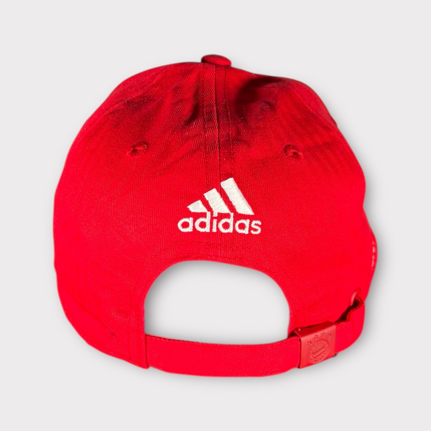 BAYERN MUNICH x ADIDAS 00s FOOTBALL CAP