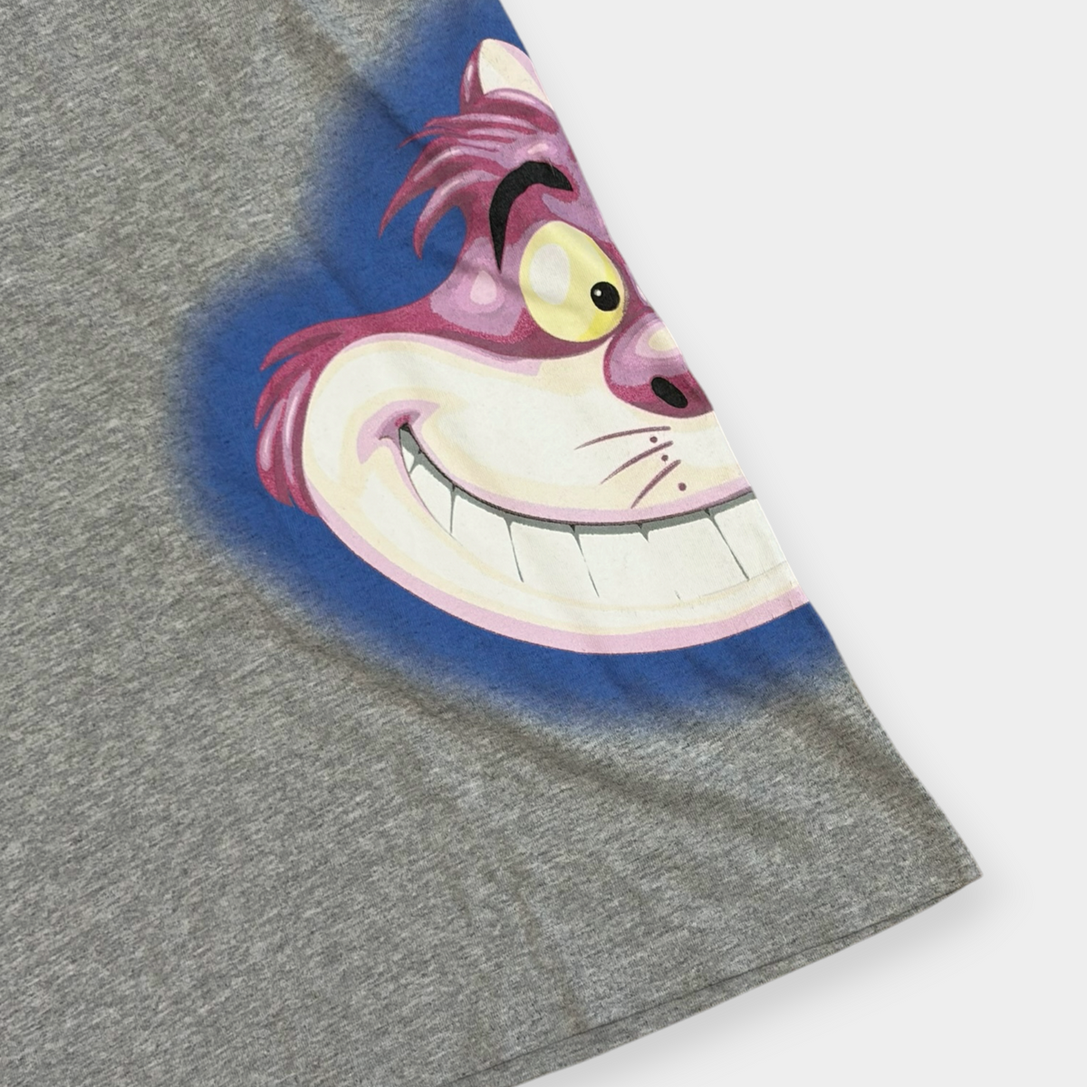 DISNEY | CLASSICS CHESHIRE CAT VHS PROMO T-SHIRT (L)