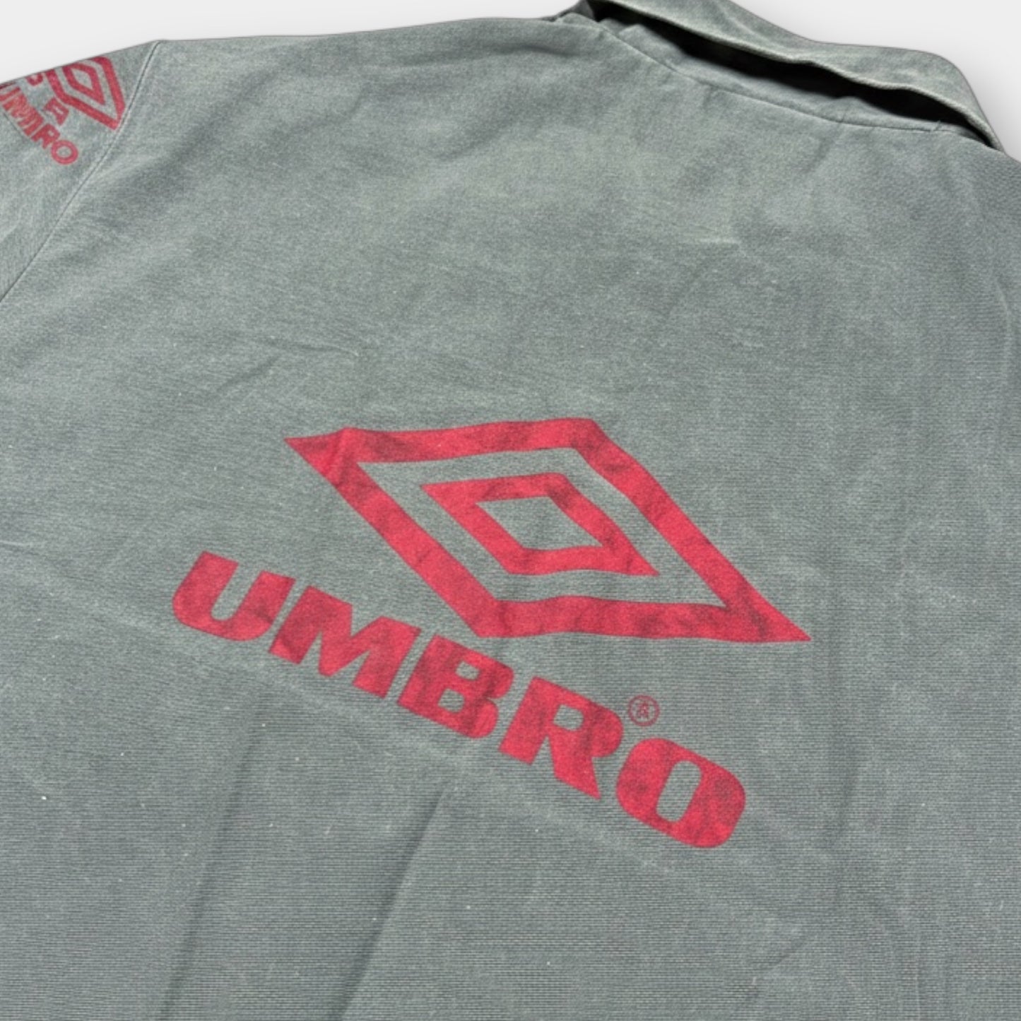 UMBRO | 1990s VINTAGE PRO TRAINING DRILL PULLOVER TOP IN GREY (XL)