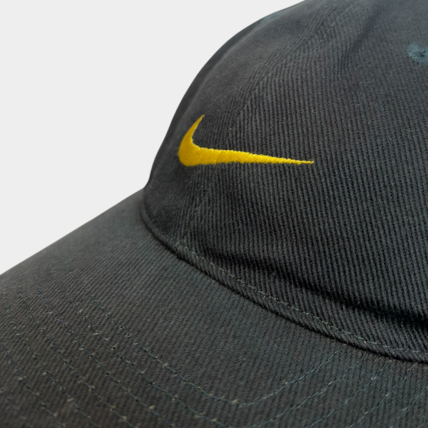 NIKE | 1990s LABEL BLACK VINTAGE BASEBALL CAP