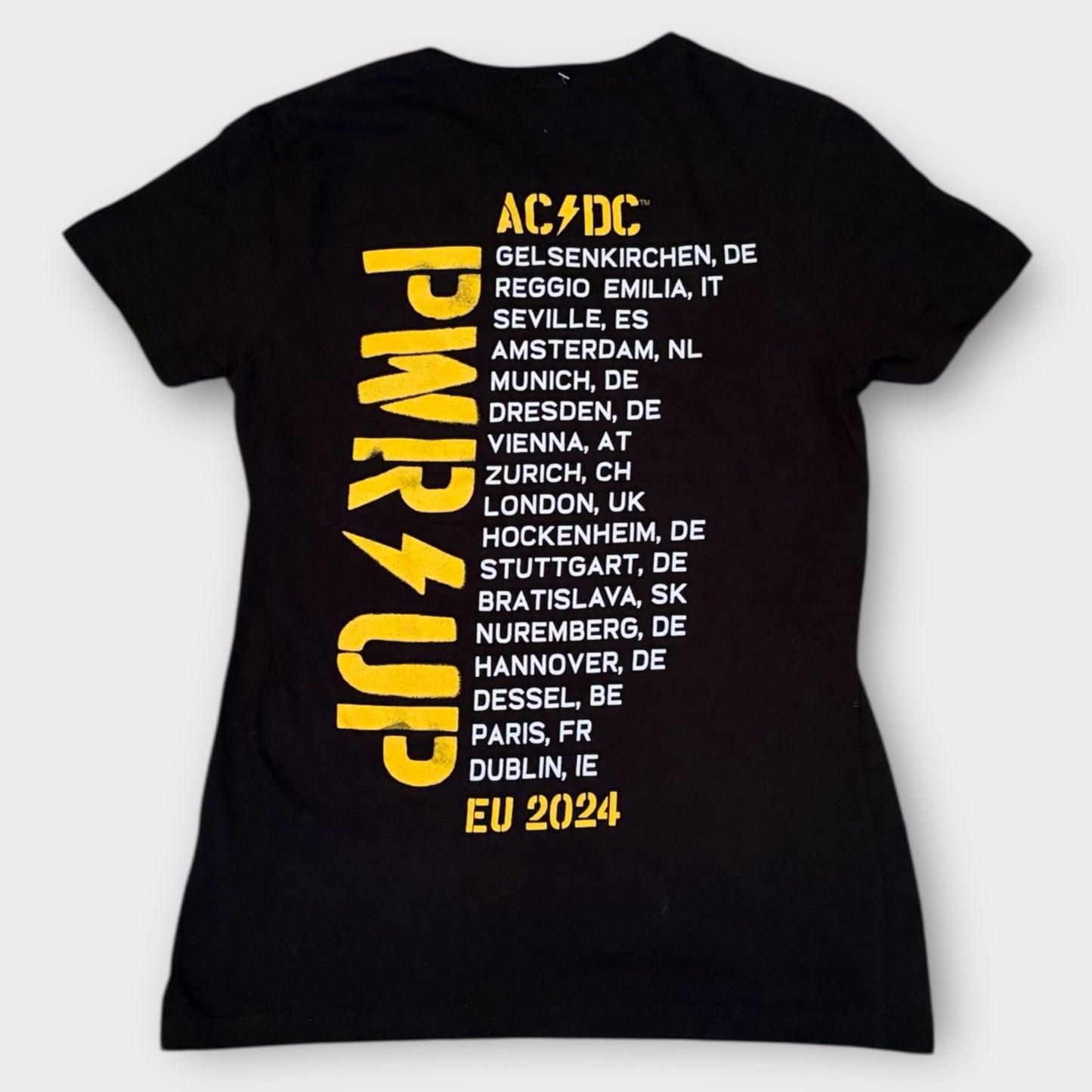 AC/DC 2024 PWR UP EUROPEAN TOUR WOMEN'S T-SHIRT (M)