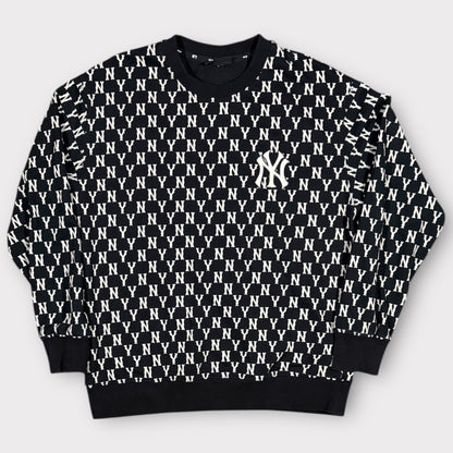 NEW YORK YANKEES MONOGRAM SWEATSHIRT (M)